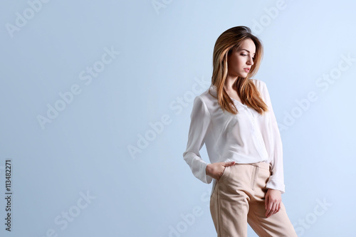 Beautiful young woman in a ...