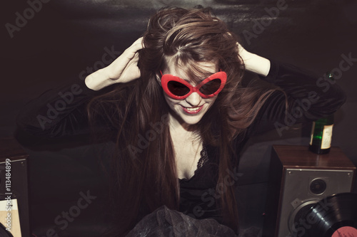 Wallpaper Mural Girl dressed in sunglasses Torontodigital.ca