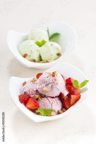 strawberry and pistachio ice cream, vertical