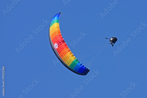 paraglider doing acrobatics