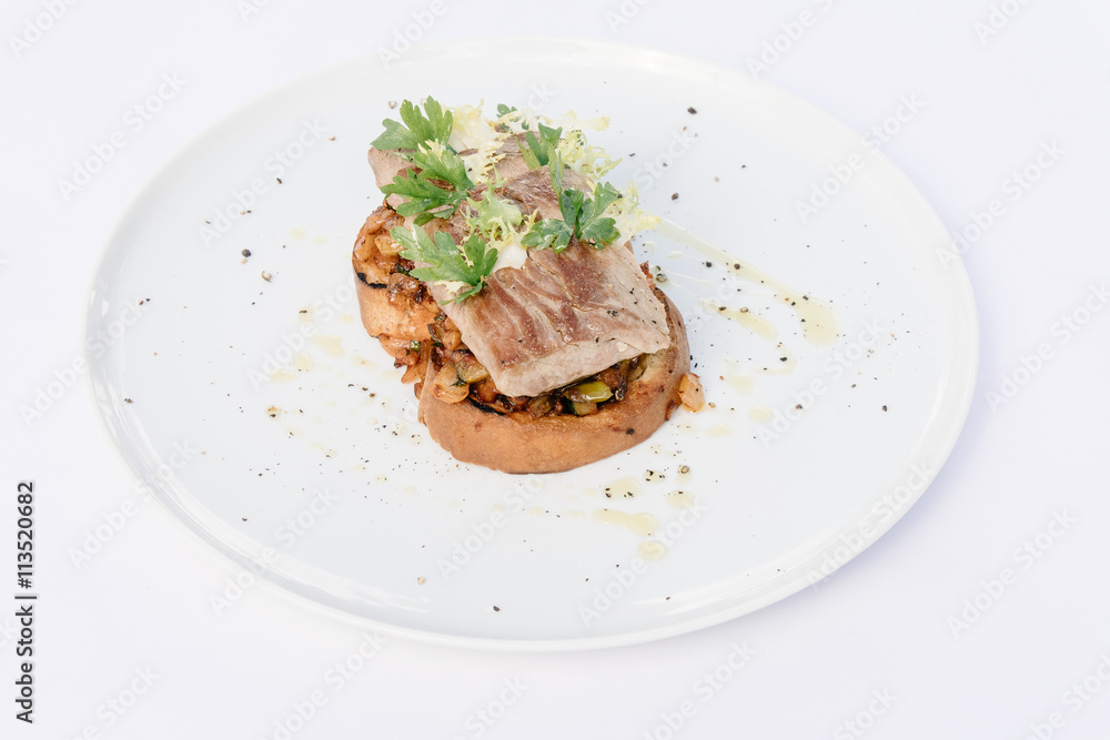 Tenderloin of pork with Ratatouille in bread