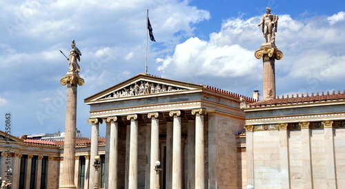 Akademie der Wissenschaften von Athen photo