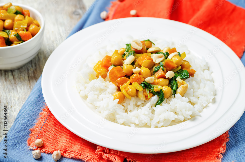 Sweet potato spinach chickpea curry with rice Sweet potato spinach chickpea curry with rice