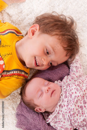 Cuadro en lienzo enfants frère et soeur