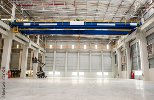 Factory overhead crane