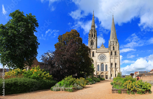 Cathédrale Notre-Dame de Chartres, façade occidentale photo