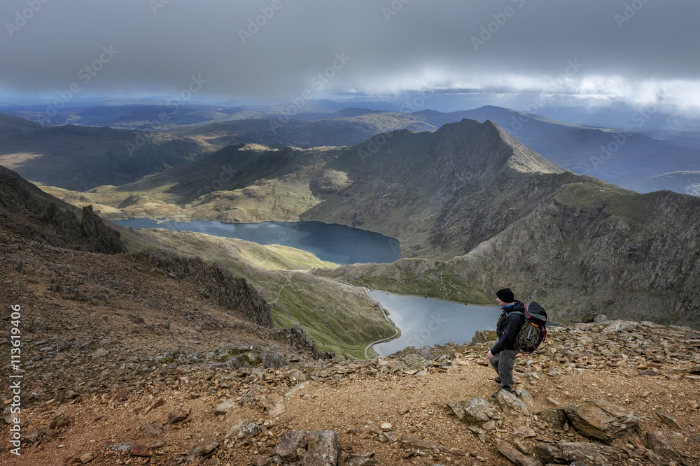 UK, North Wales, Snowdonia, Cwm Glas, Garnedd Ugain, Clogwyn y Parson, mountaineer UK, North Wales, Snowdonia, Cwm Glas, Garnedd Ugain, Clogwyn y Parson, mountaineer