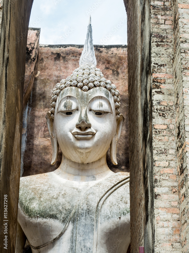 Big Buddha in Wat Sri Chum : Temple in Sukhothai historical park, Sukhothai, Thailand 