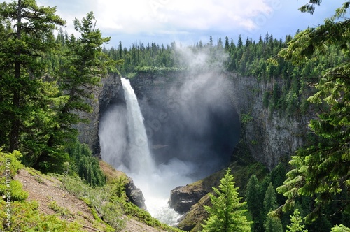 Helmcken Falls