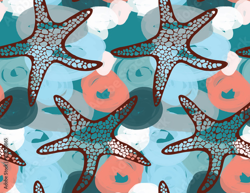 Sea star on red and green marker dawn bubbles
