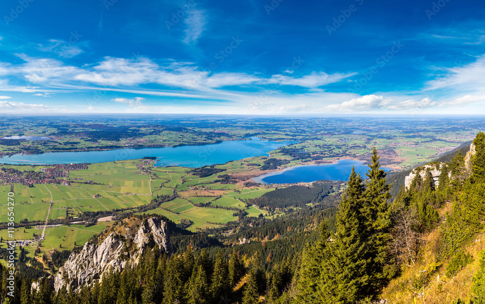 Fototapeta premium Green fields in Bavaria in Germany