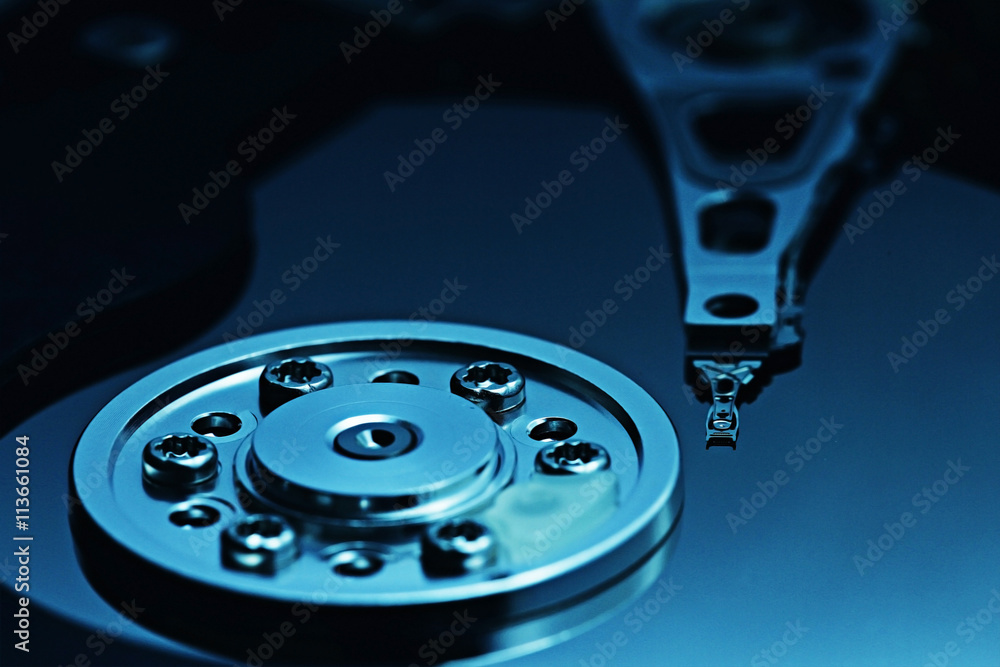 Computer hard drive data storage technology Computer hard drive data storage technology