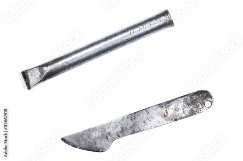 Chesel and Knife metal used