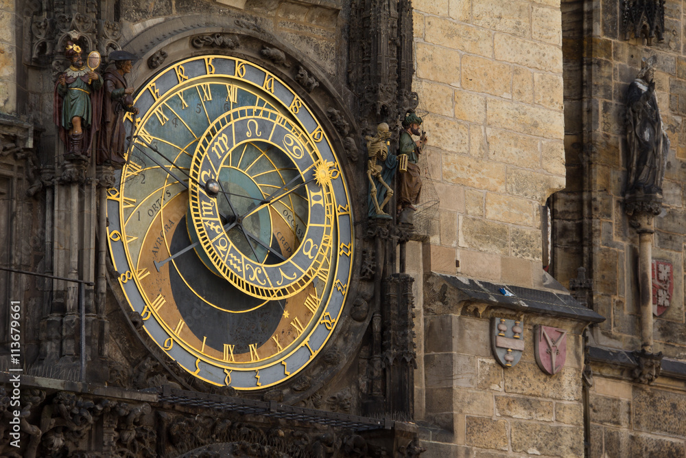Obraz premium Astronomical Clock At Old Town Hall Tower In Prague