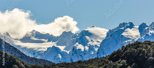 Foto Snowy peaks in Glenorchy, New Zealand