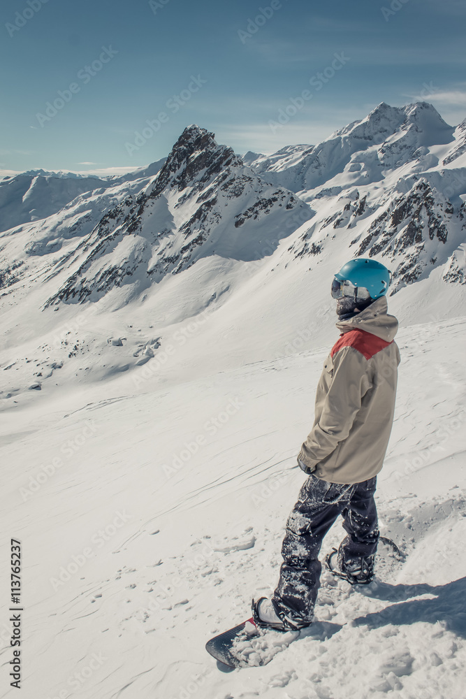 snowboarding @ Val Senales