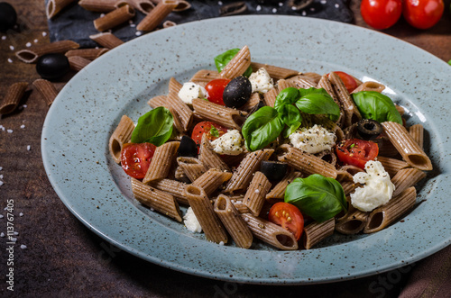 Obraz na płótnie Whole grain pasta w salonie