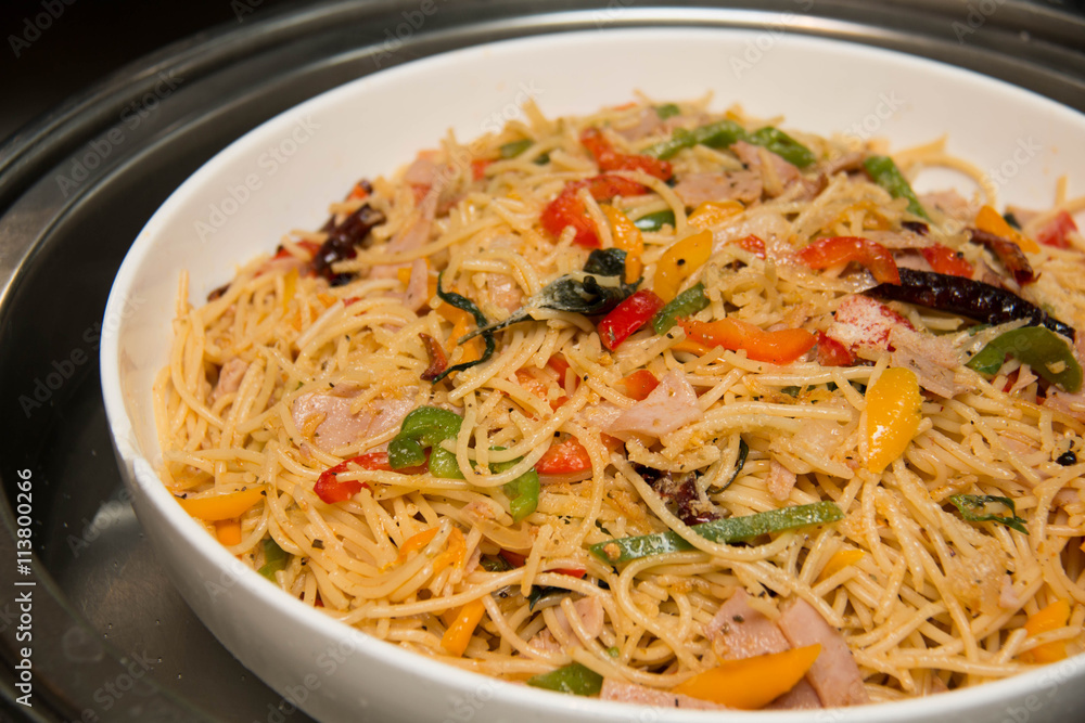spicy spaghetti with bacon and papper spicy spaghetti with bacon and papper