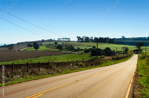 estrada rural do interior do Brazil photo