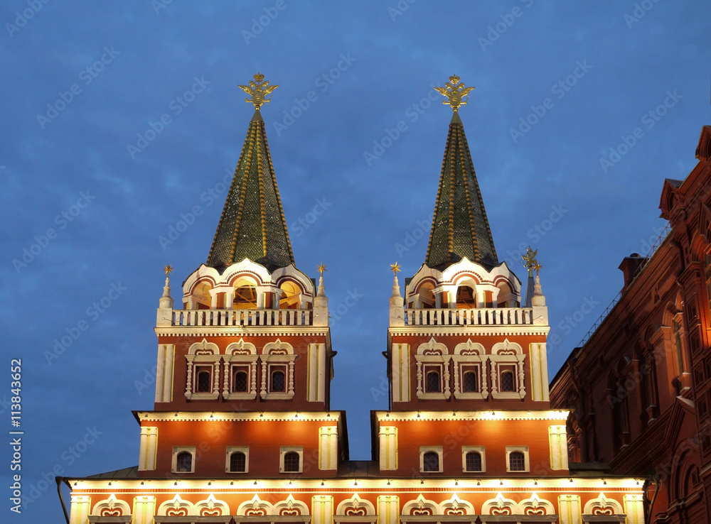 Fototapeta premium Moskau bei Nacht