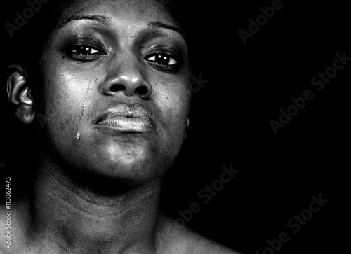 Billede på lærred Sad Black Woman Crying