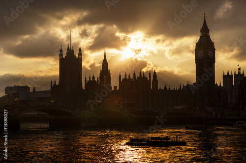 London Big Ben im Gegenlicht