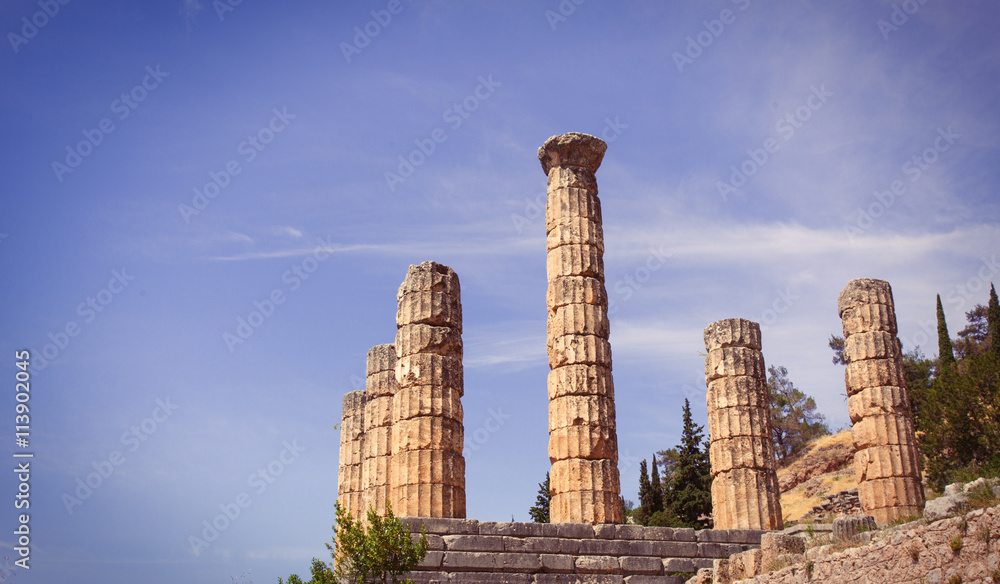 ancient columns in Greece ancient columns in Greece