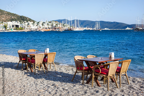 Restaurant on the beach © pikoso.kz
