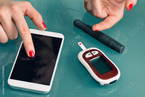 Using personal blood glucose meter and smart phone