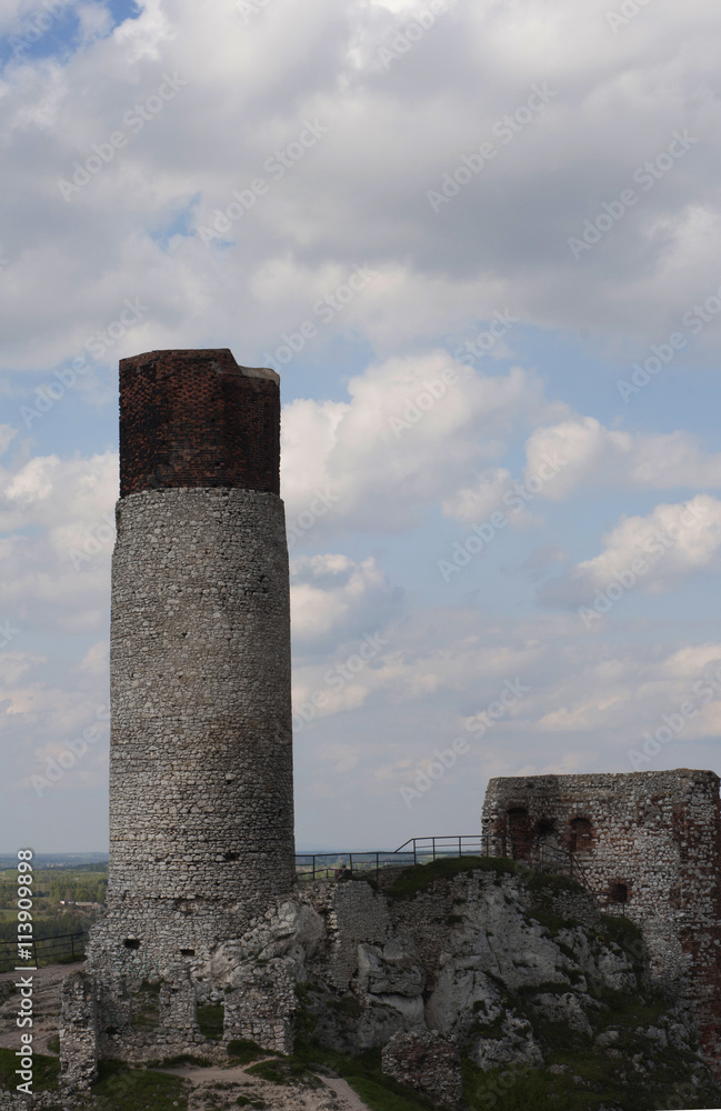 White rocks and ruined medieval castle in Olsztyn, Poland White rocks and ruined medieval castle in Olsztyn, Poland
