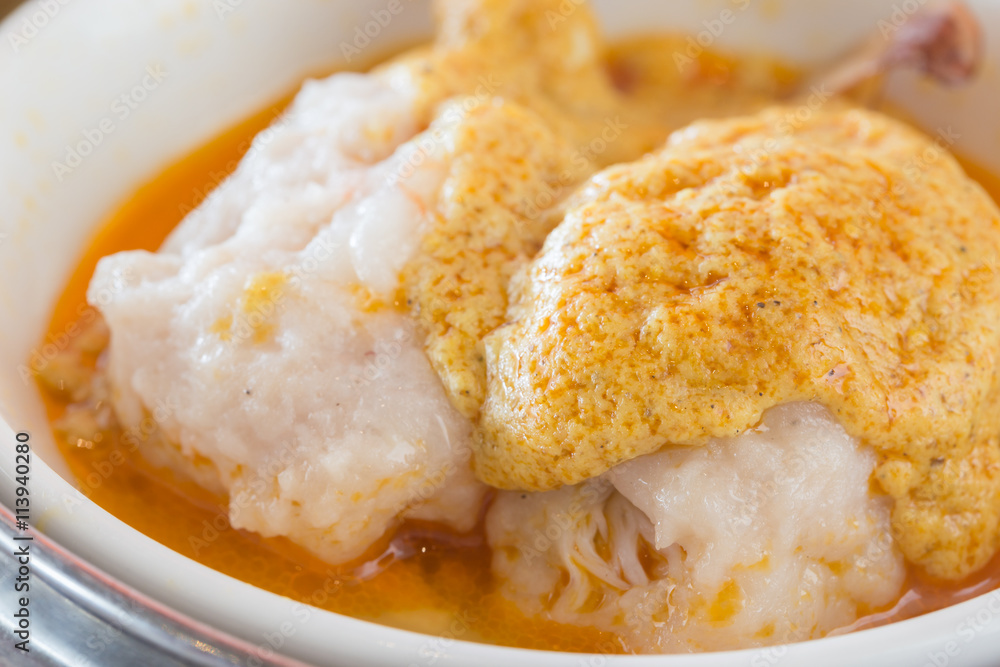 Streamed crab legs with minced shrimps in curry sauce. Streamed crab legs with minced shrimps in curry sauce.