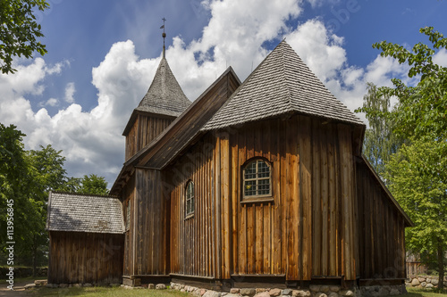Fototapeta Naklejka Na Ścianę i Meble -  The old wooden church