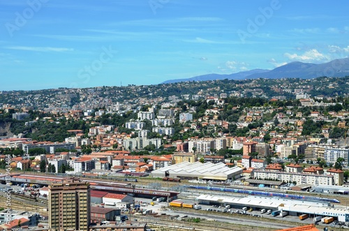 Nice gare, voies ferrées TER et TGV