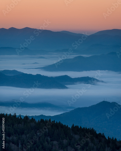 Smokies sunrSunrise from Clingmans Dome in Great Smoky Mountains National Park, Tennesseeise