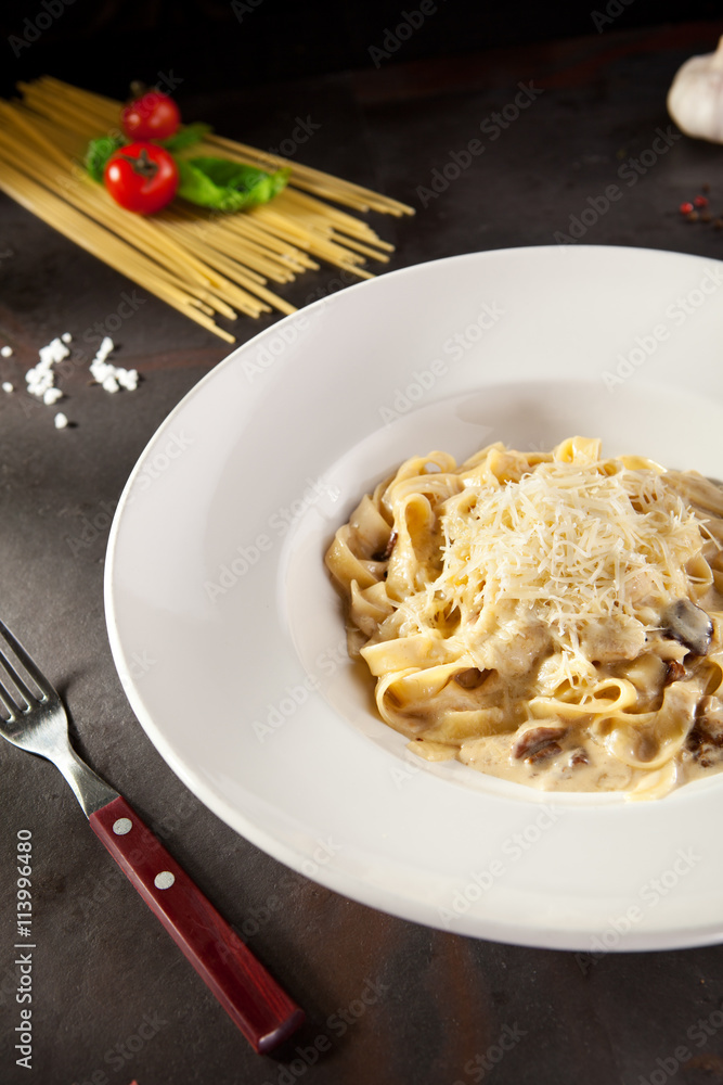 Pasta with Mushrooms and Parmesan Pasta with Mushrooms and Parmesan