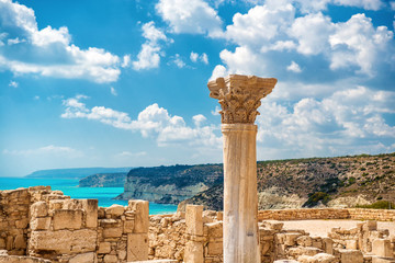 Fotobehang Cyprus Ruïnes oude stad Kourion Limassol  © kirill_makarov