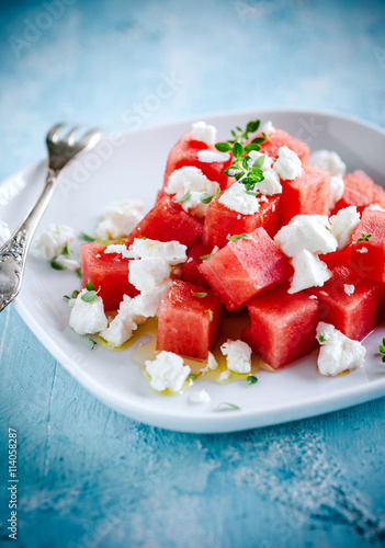 Frischer Sommersalat