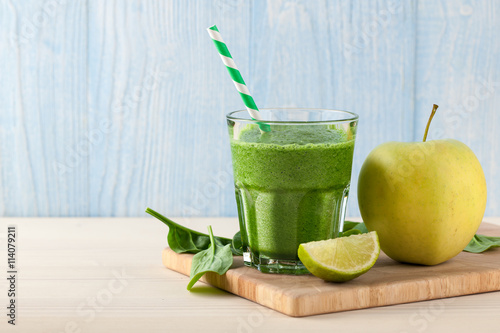 Fresh green smoothie