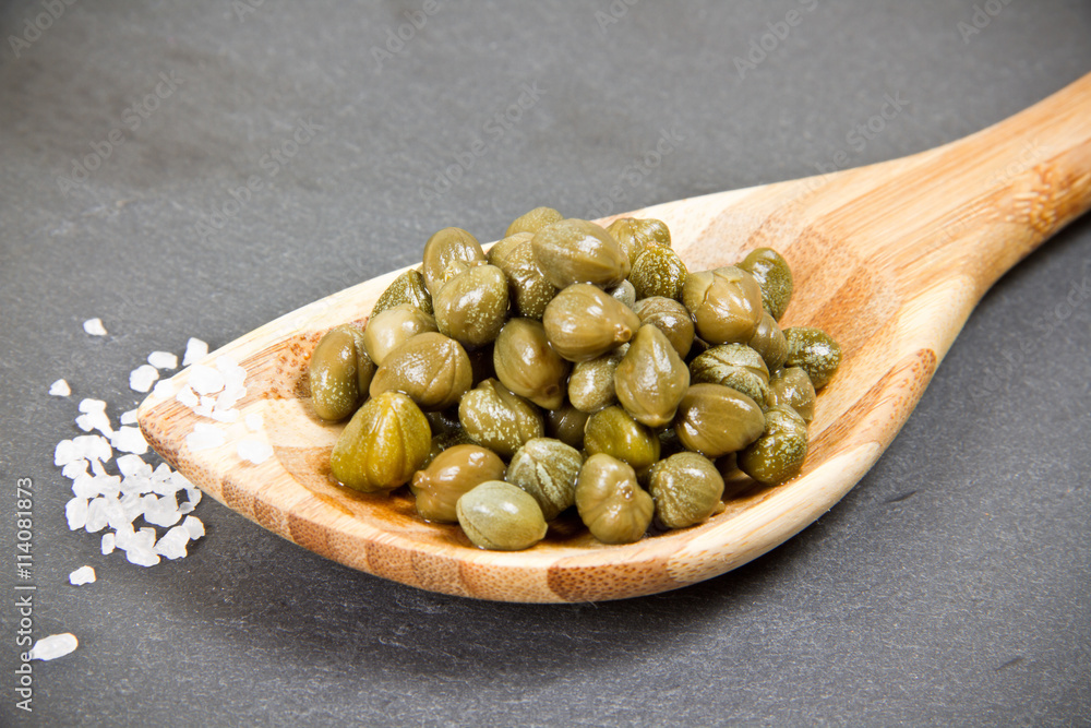 Kapern StockFoto Adobe Stock