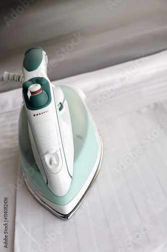 Bed clothes ironing
