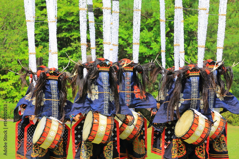 Fototapeta premium 北上みちのく芸能まつり 鹿踊り