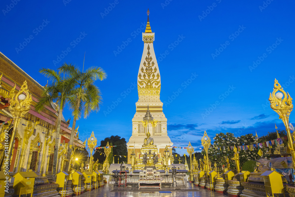 Fototapeta premium Wat Phrathat Phanom in Nakhon Phanom,Thailand