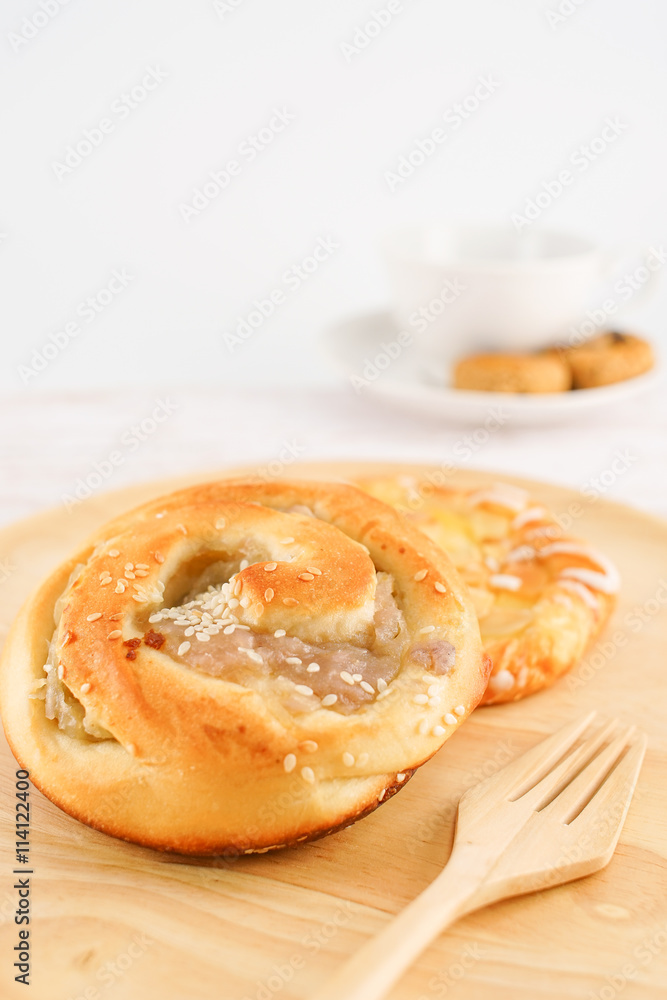 Sweet Bread with Taro Custard and Custard Danish Sweet Bread with Taro Custard and Custard Danish