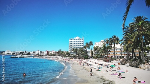 Sandstrand auf Ibiza Figueretas