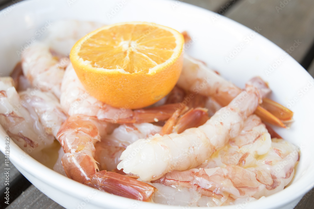 fresh king prawns with orange sauce fresh king prawns with orange sauce