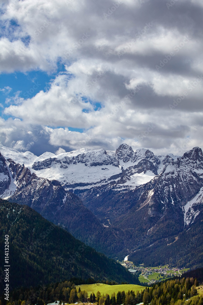 Naklejka premium Winter morning landscape of Marmolada summit in Dolomites