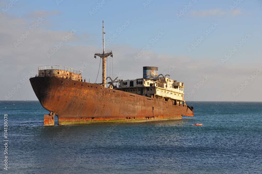 Schiffswrack vor der Küste von Lanzarote, Spanien