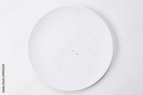 Crumb on empty plate