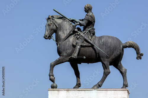 Wallpaper Mural Equestrian statue of the Venetian general Gattamelata (Erasmo da Narni) in Padua, Italy