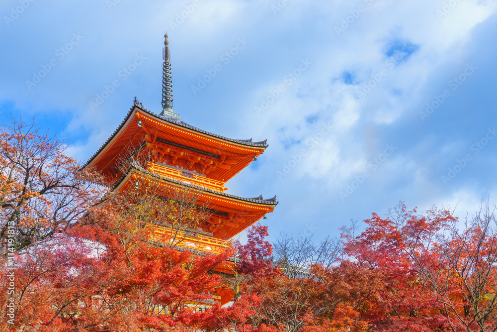 Architecture in Kiyomizu-dera Temple Kyoto, Japan Architecture in Kiyomizu-dera Temple Kyoto, Japan